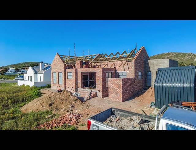 3 BEDROOM HOUSE FOR SALE IN ST HELENA VIEWS